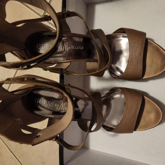 Guess Marciano Mocha Brown Pewter Leather Platform Heel - Picture 7 of 12